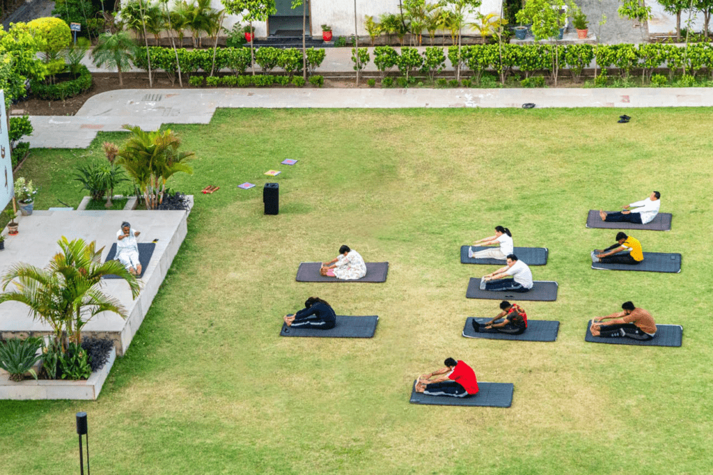 Ekyana Retreat Group Yoga